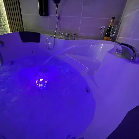 Jungle Jacuzzi Ambiance Tropicale *