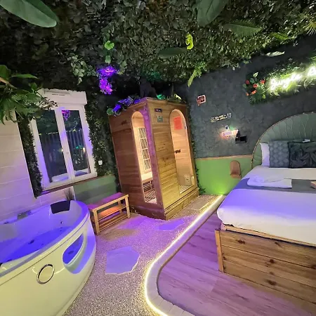 아파트 Jungle Jacuzzi Ambiance Tropicale *
