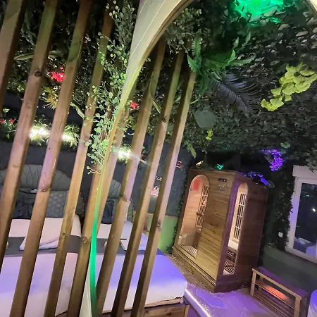 아파트 Jungle Jacuzzi Ambiance Tropicale