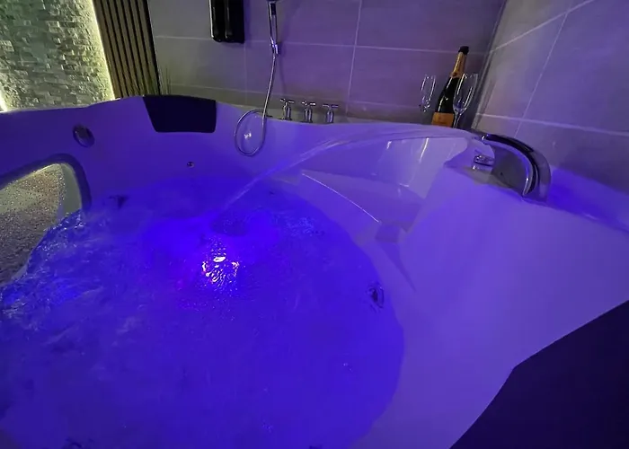 Jungle Jacuzzi Ambiance Tropicale *