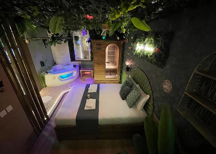 Apartment Jungle Jacuzzi Ambiance Tropicale