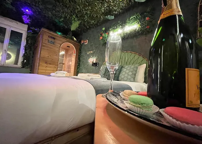 Apartment Jungle Jacuzzi Ambiance Tropicale *