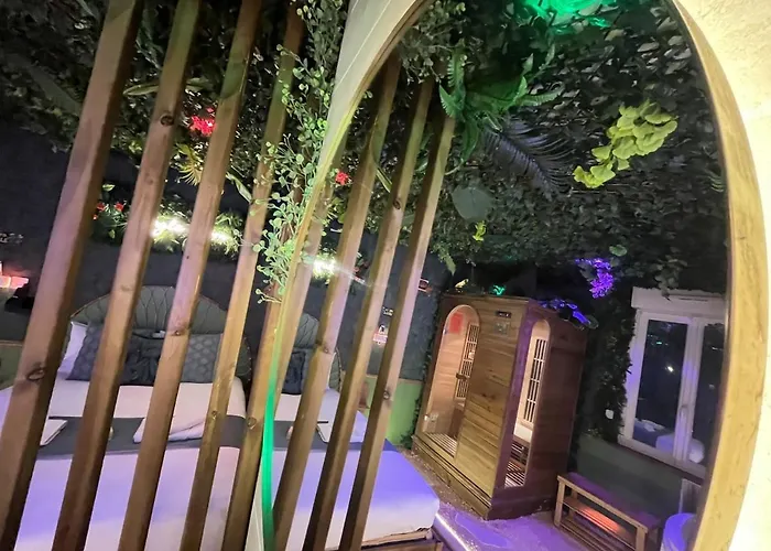 Apartment Jungle Jacuzzi Ambiance Tropicale